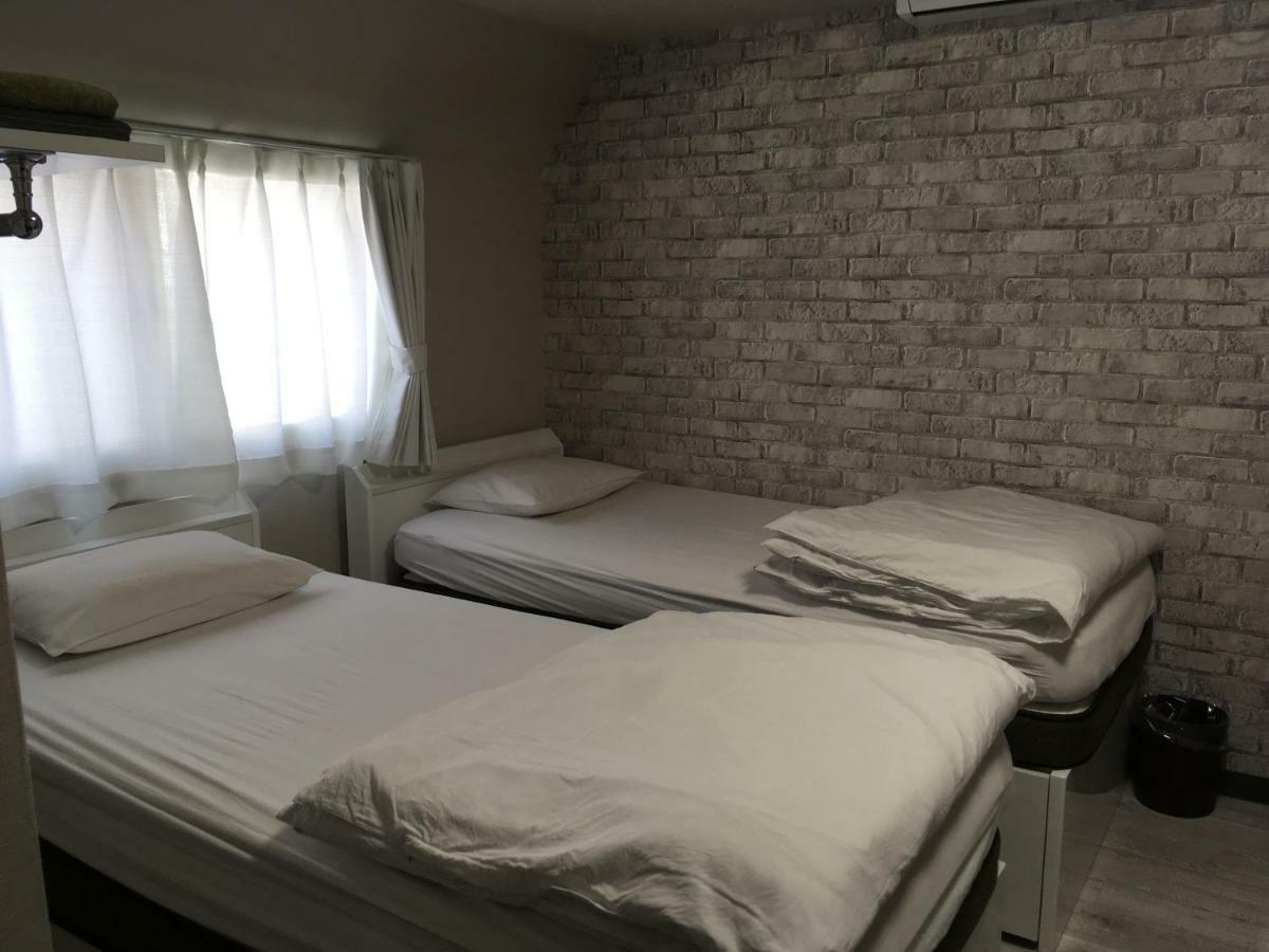 ฮิว เฮาส์ Hotel โตเกียว ภายนอก รูปภาพ