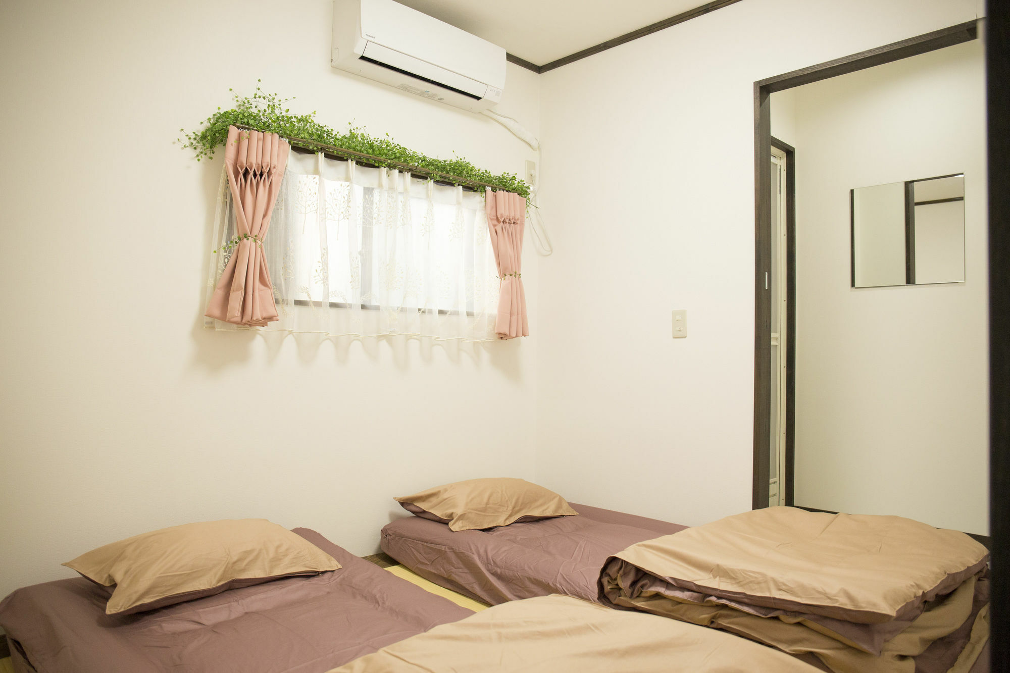 ฮิว เฮาส์ Hotel โตเกียว ภายนอก รูปภาพ