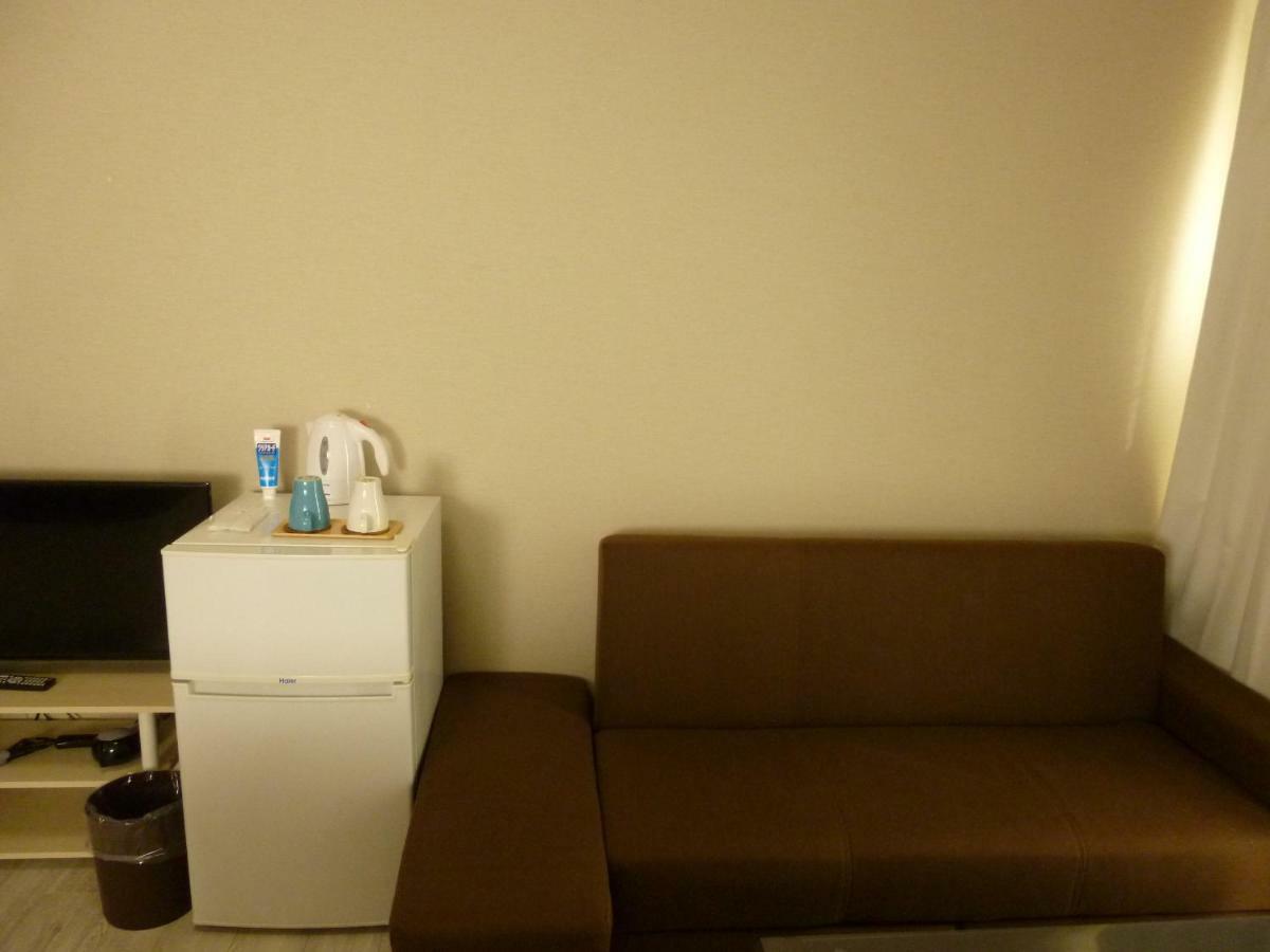 ฮิว เฮาส์ Hotel โตเกียว ภายนอก รูปภาพ